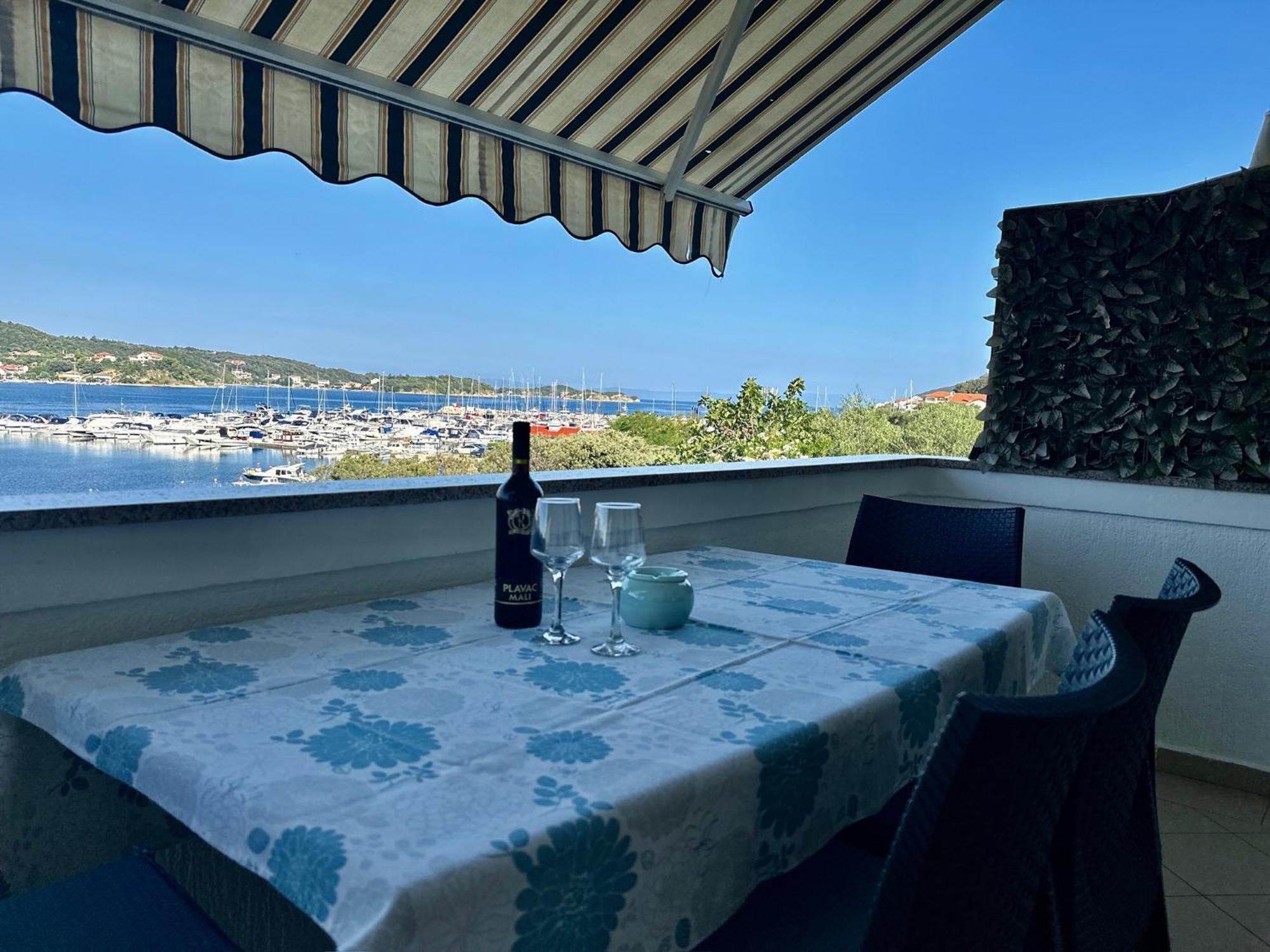 Anica Apartment Supetarska Draga